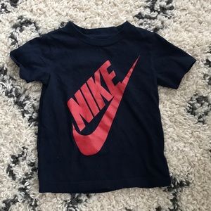 Nike T-shirt 3T boys